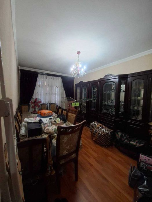 4 хонали 80м2 Учтепа 15кв квартира сотилади срочно