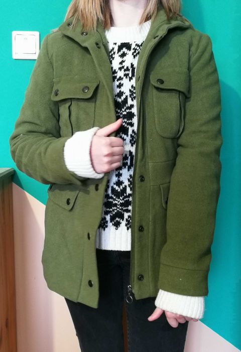 Палто (късо и дълго), Елек с качулка