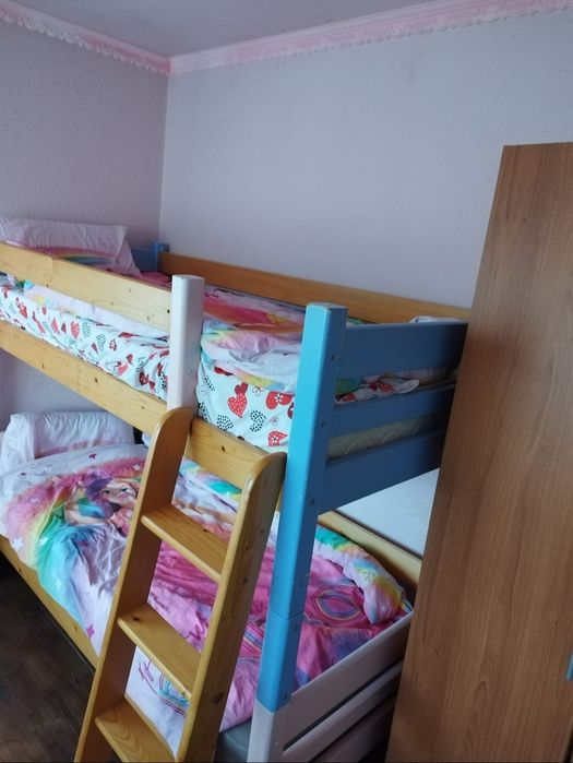 Vând pat suprapus, supraetajat