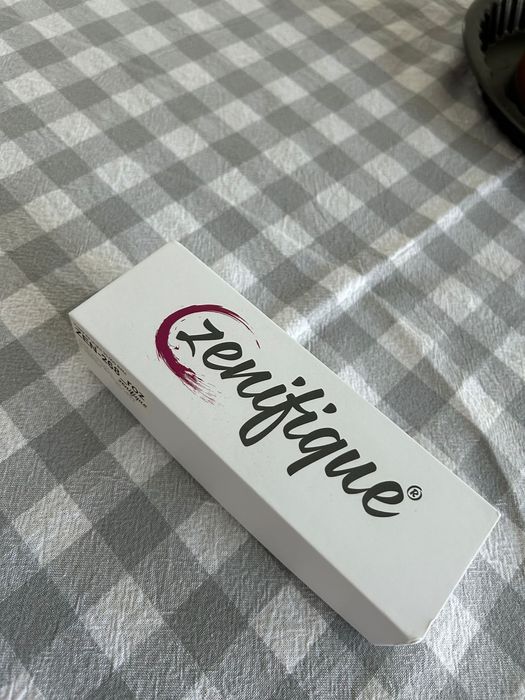 Lampa LED Kiara Sky, pila Zenifique, oje Cupio si Kiara Sky, accesorii