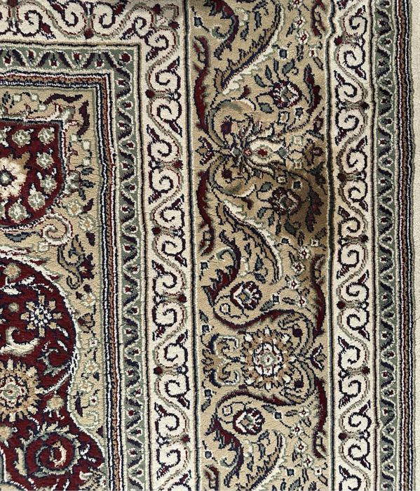 Продаю турецкий ковёр