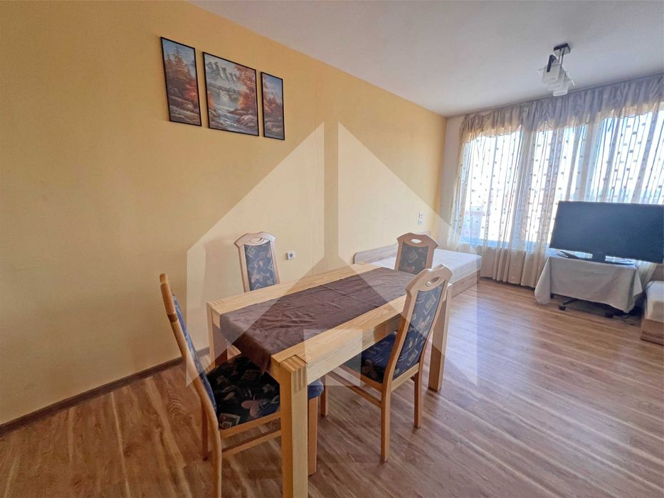 Продава се Тристаен апартамент в Нови пазар - 83 кв.м за 769 €/кв.м - Снимка #9
