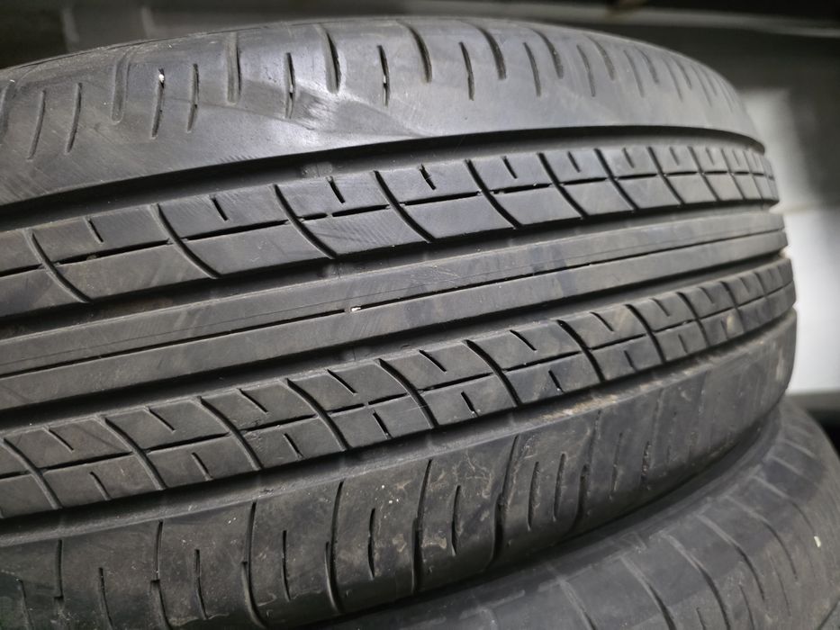 4бр Летни гуми 215 70 16 - Dunlop