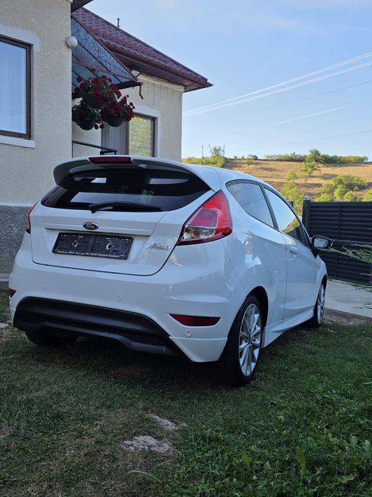 FORD Fiesta 2015 — imagine 4