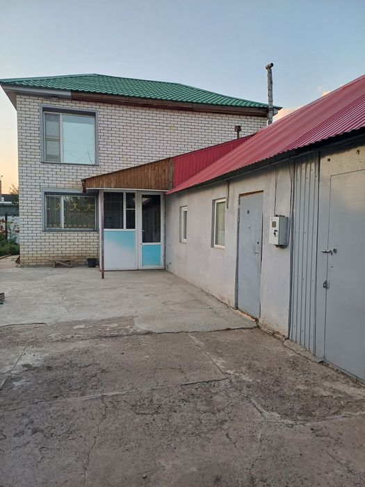 Продам дом в очень удобном расположение