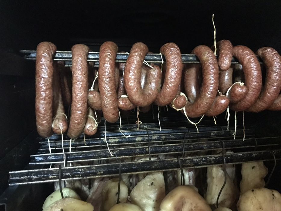 Продам колбасу домашнюю