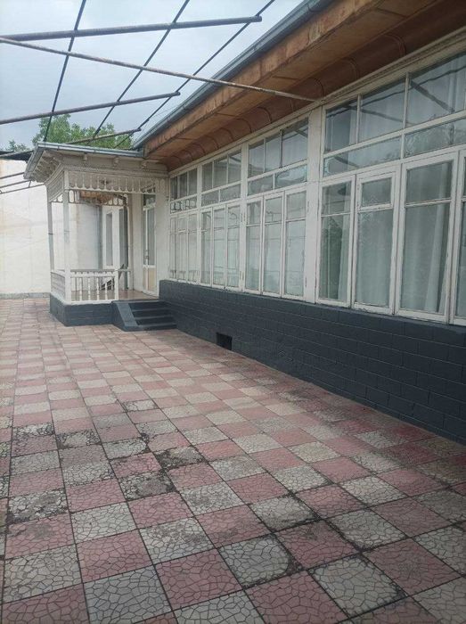 продается дом под застройку напротив рынка Малика