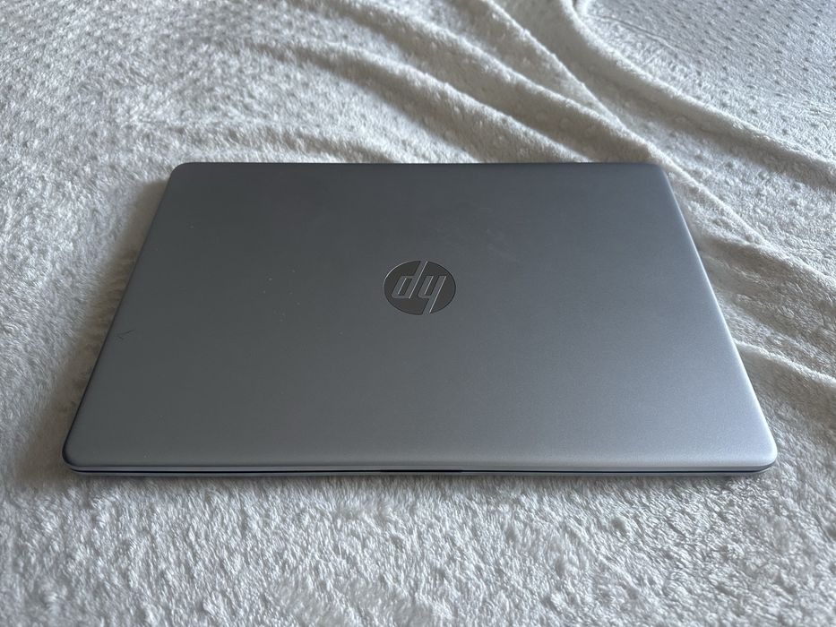 Ноутбук HP 15s  8/512
