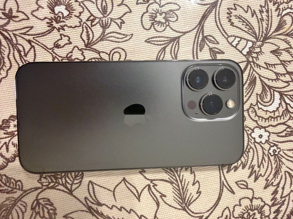 Iphone 13 pro, состояние хорошее