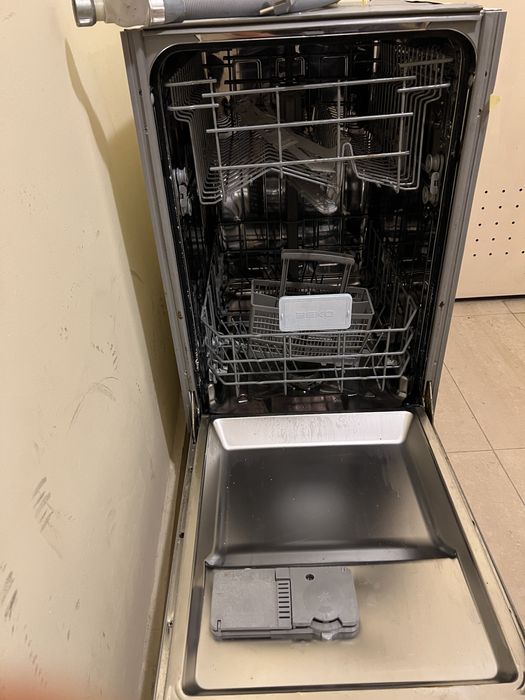 Съдомиялна за вграждане Беко Beko DIS 5831 , 45см