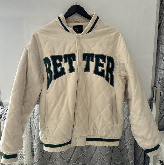 Продам бомбера в отличном состоянии