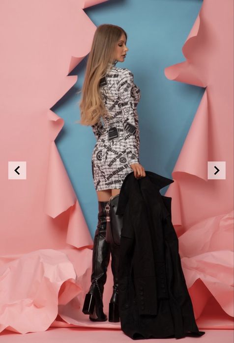 Рокля Alessa - Run The World Bodycon