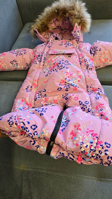 Тёплый комбенизон на девочку...