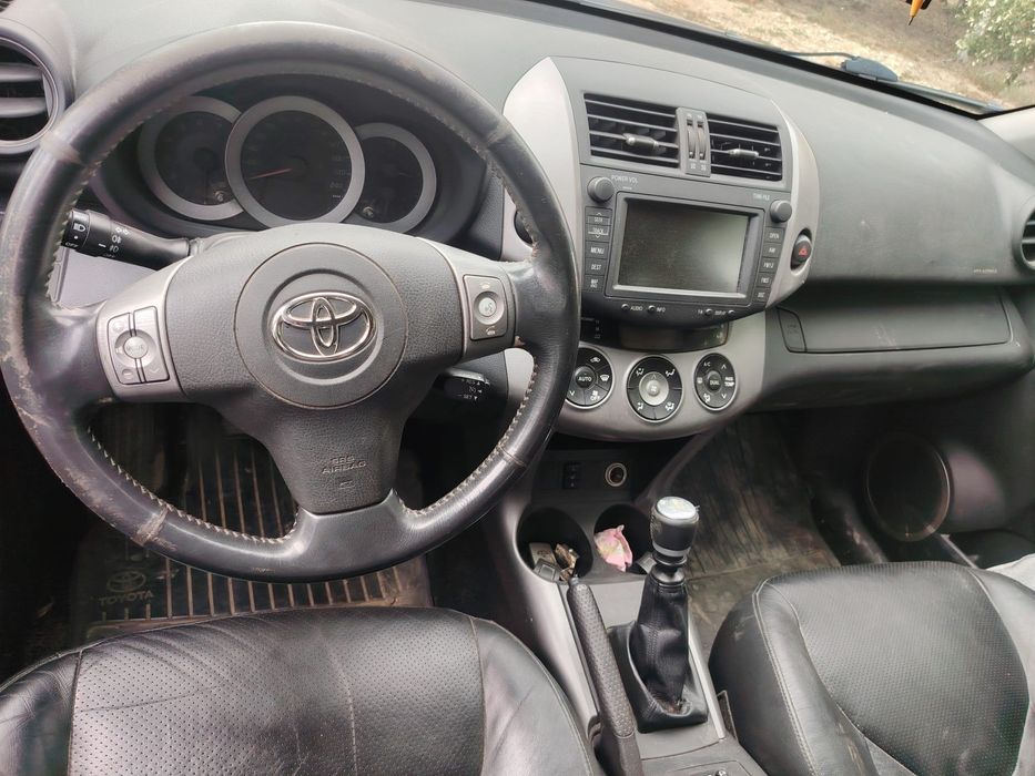 Toyota RAV 4 2,3