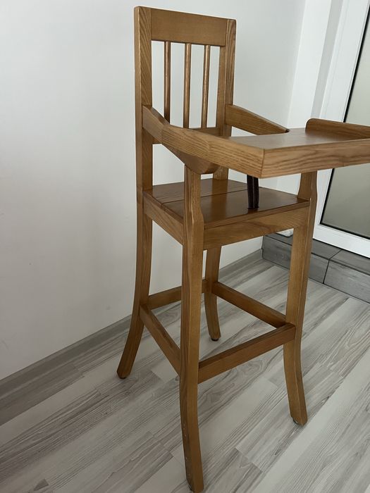 Scaun de masa - lemn masiv