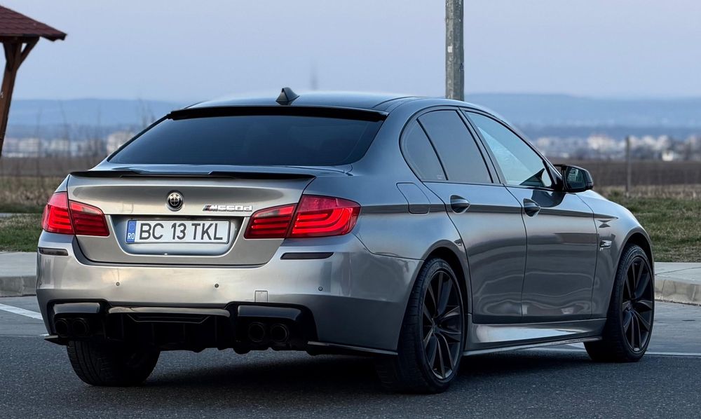 BMW 530d~M SPORT~3.0~DIESEL~256cp
