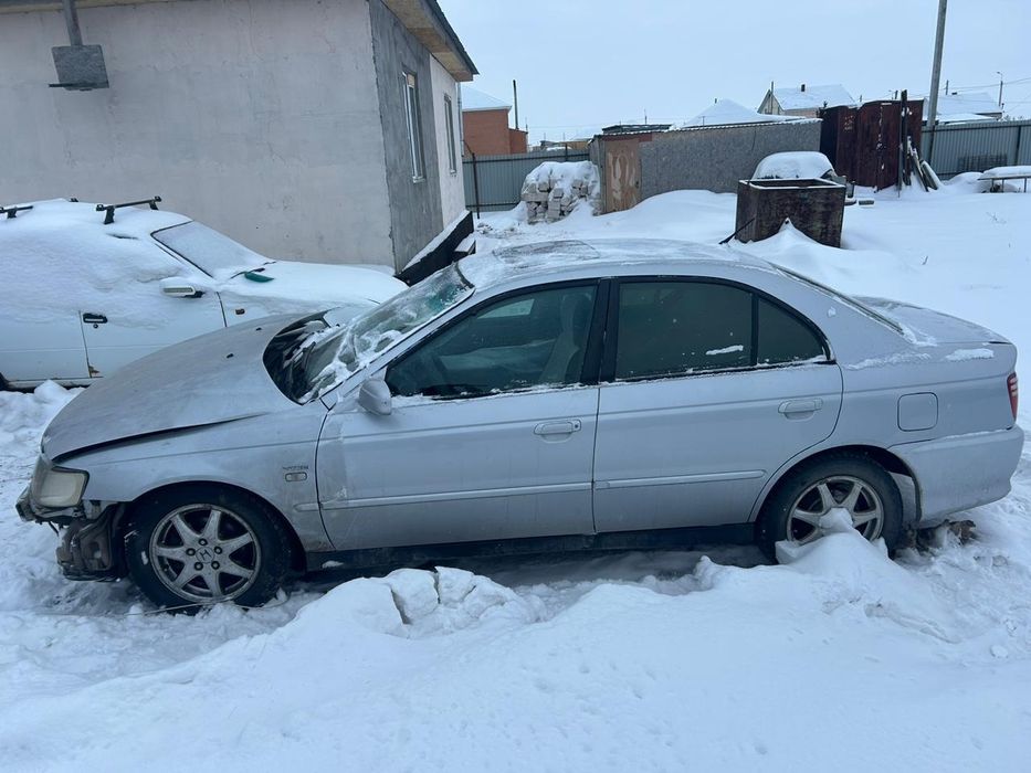 Хонда аккорд 2001  2.3 об