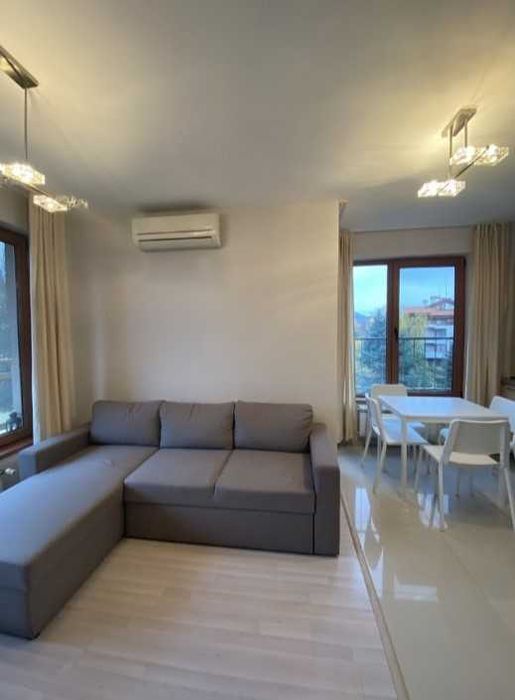 Дава се под наем Тристаен апартамент в София, Център - 98 кв.м за 1100 € - Снимка #4