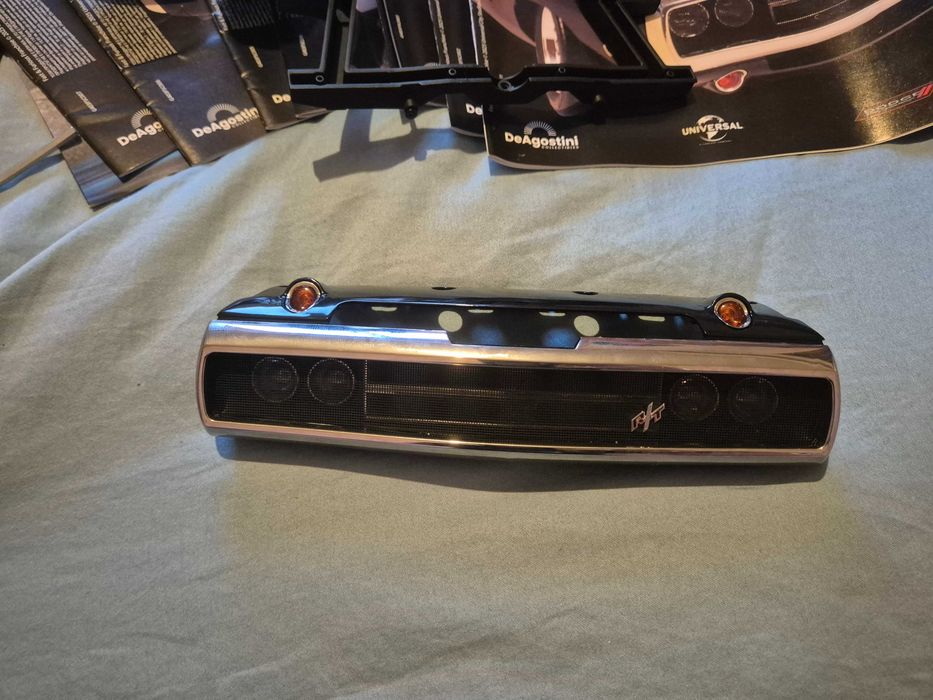 Продавам колекция Списания бързи и яростни DODGE CHARGER