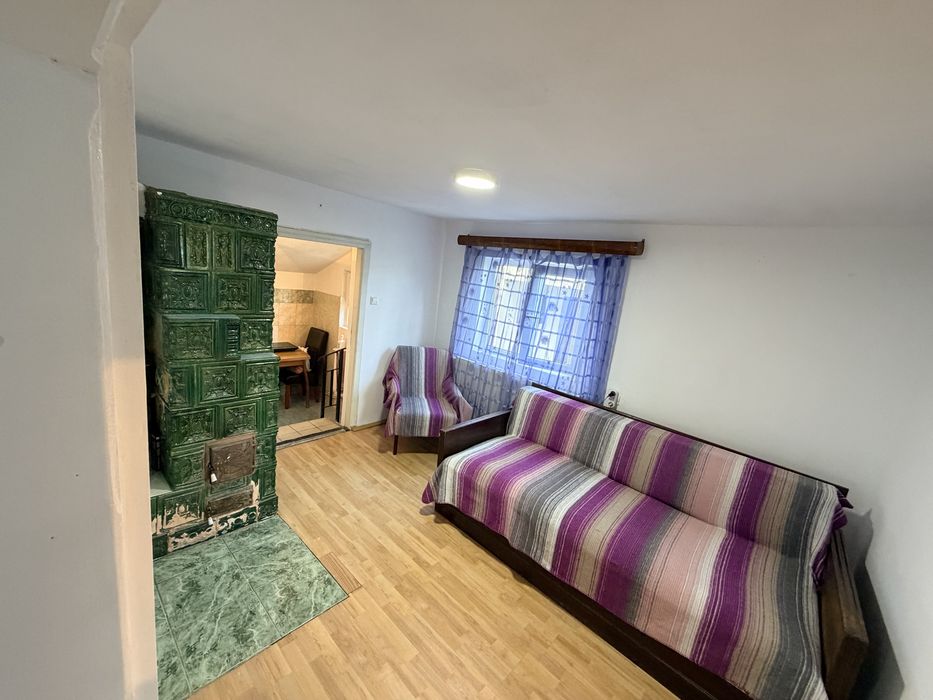Casa  cu teren 2500 MP com. Babana