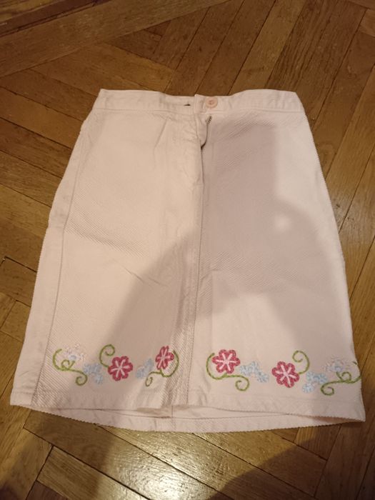 Pantaloni scurți de firma