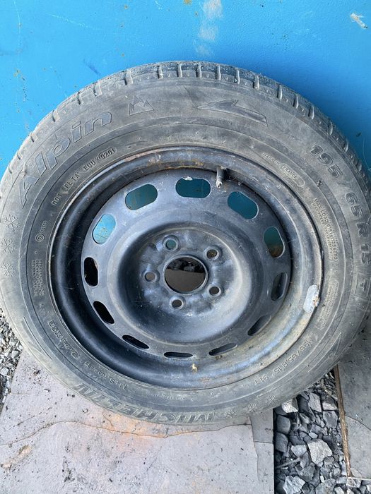Зимняя нешипованная Michelin Alpin