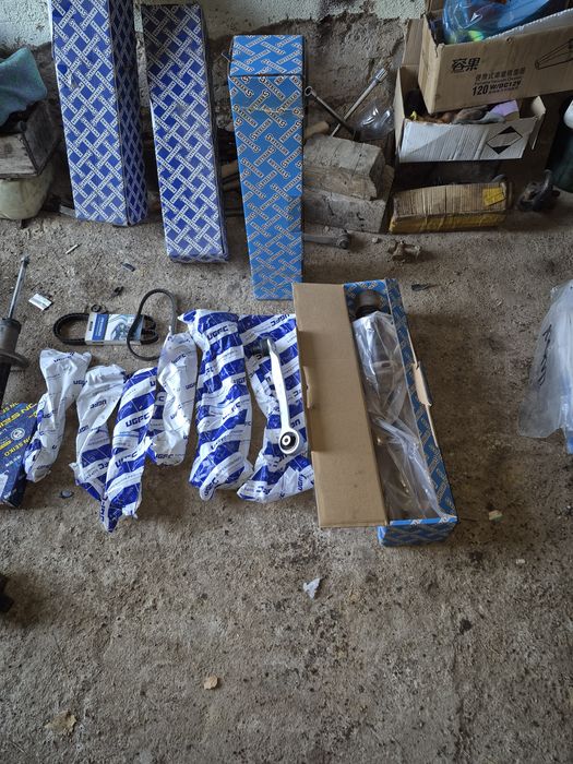 Продам запчасти на Ауди А4