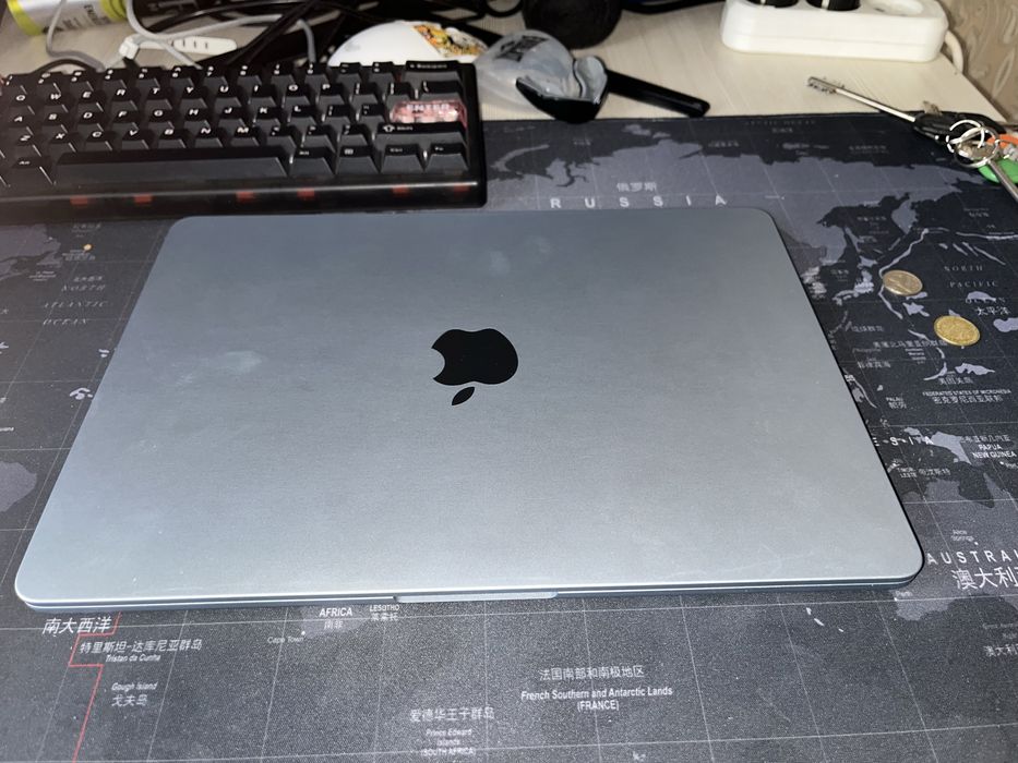 MacBook Air 2025 (Blue)