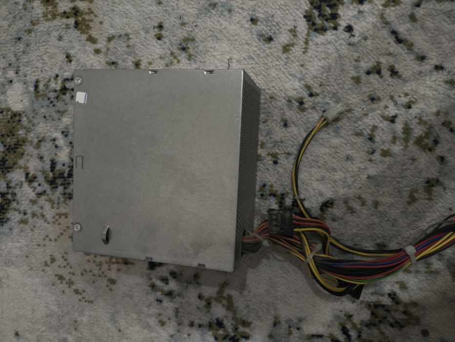 блок питания 300W HP PS-6301-8.