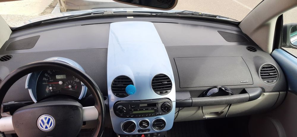 VOLKSWAGEN New Beetle 2003 — imagine 3