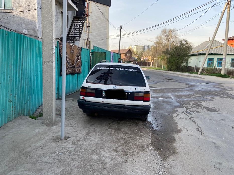 Volkswagen Passat B3 1988