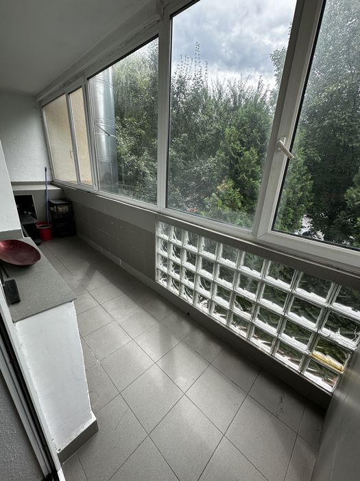 Particular inchiriez apartament 2 camere Centru Civic/Afi