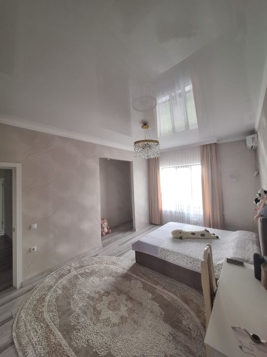 Продам двух этажный котэдж