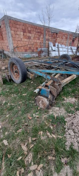 De vânzare,plug și disc