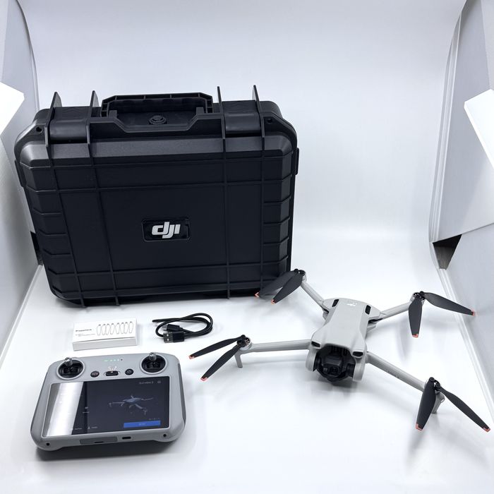 Drona DJI Mini 3 + Telecomanda RC | ca NOUA | Factura + Garantie | Pret Fix | ID003