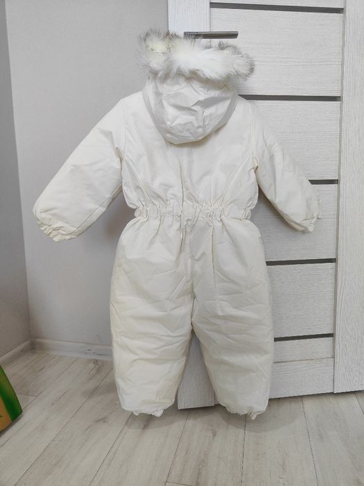 Продам новый зимний комбинезон