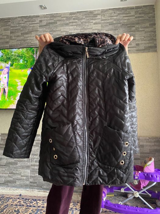 Жеңіл женский куртка сатылады