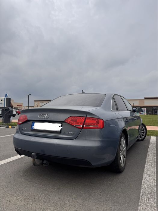 AUDI A4 2010 — imagine 2