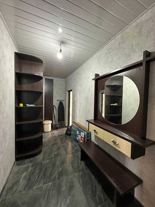 Продаётся  1/15/16, Ц-5, напротив Финансового института. ID: 56521