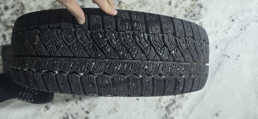 Продаю б/у резину