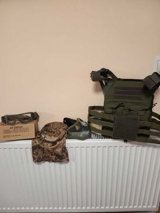 Replica airsoft asalt M4 Full Metal Cybergun+accesorii+echipament