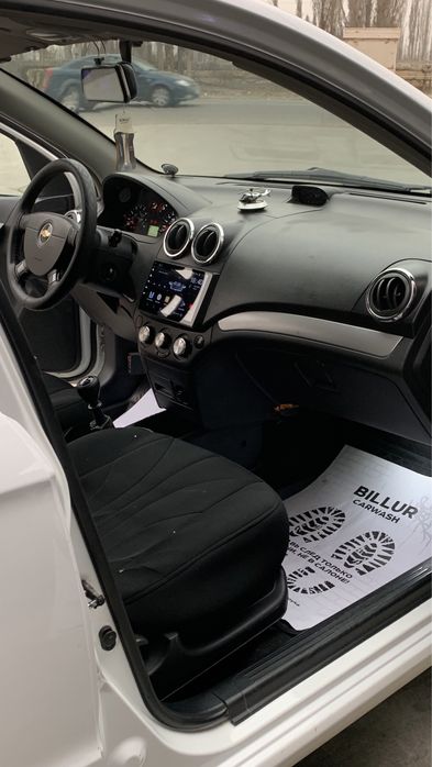 Nexia 3 mexanika sotiladi