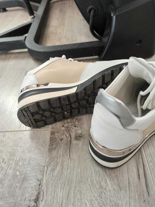 Дамски маратонки 36