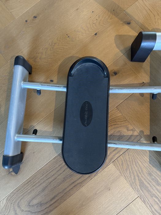 Aparat fitness Leg Magic – coapse, fesieri, adductori – pliabil