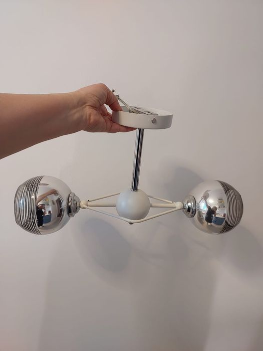 Люстры в гостиную и прихожую