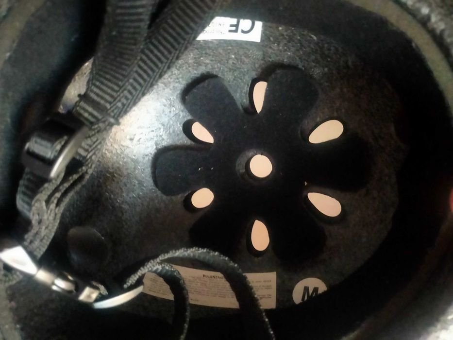 Vând casca bike NO FEAR mărimea M