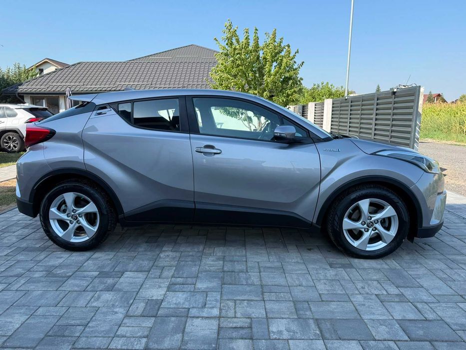 TOYOTA C-HR 1.8 Hybrid e-CVT  2018 LED Camera Automată
