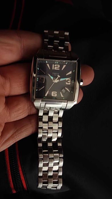 Tissot Quadrato