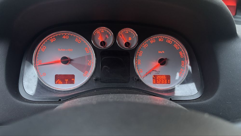 Peugeot 307cc 2.0 benzina + gpl