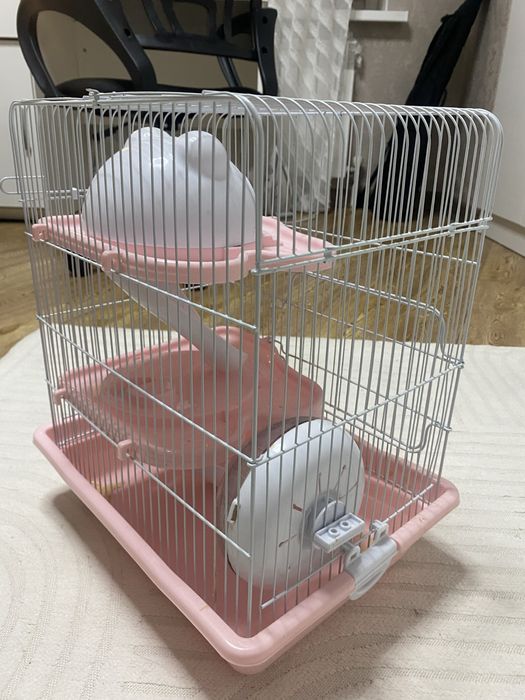 Продам клетку для хомяка